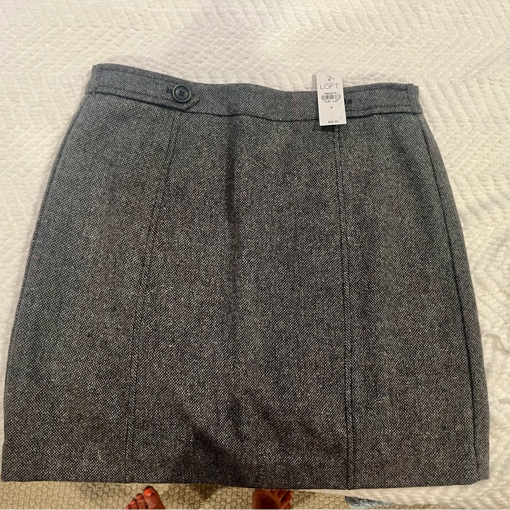 LOFT Tweed skirt. NWT